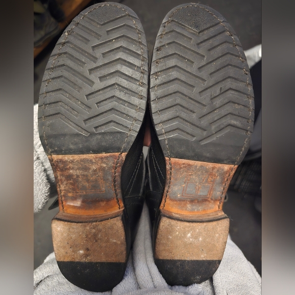 Frye "Veronica"genuine leather black boots - Picture 5 of 5